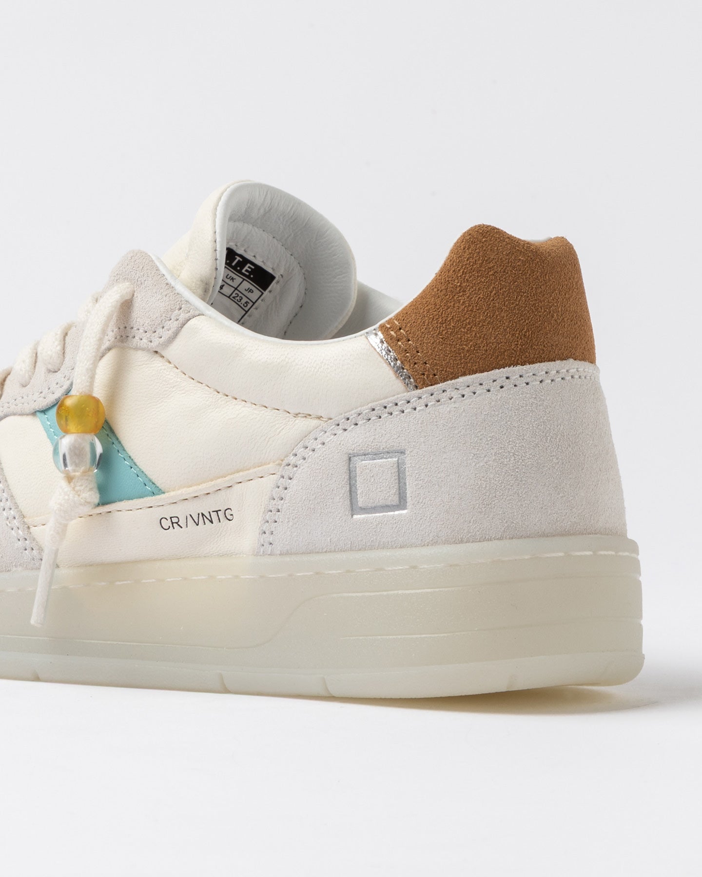 D.A.T.E SNEAKERS COURT VINTAGE CALF WHITE CUOIO