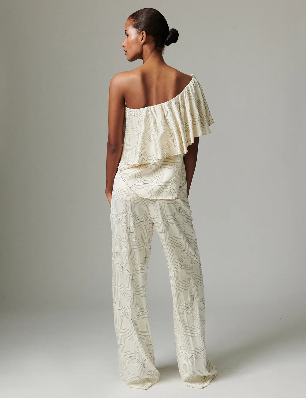 DAY BIRGER ET MIKKELSEN HON TOP