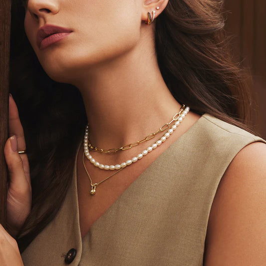 ANIA HAIE GOLD LOBSTER CLASP SHELL PEARL NECKLACE