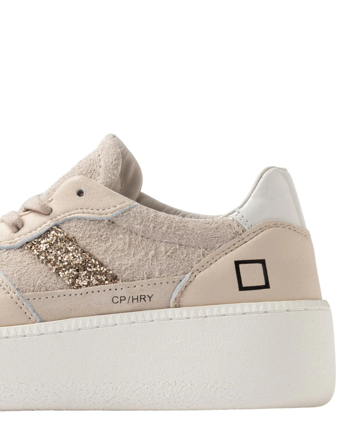 D.A.T.E COURT PLATFORM HAIRY BEIGE