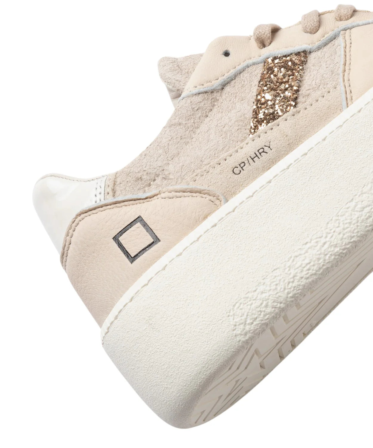 D.A.T.E COURT PLATFORM HAIRY BEIGE