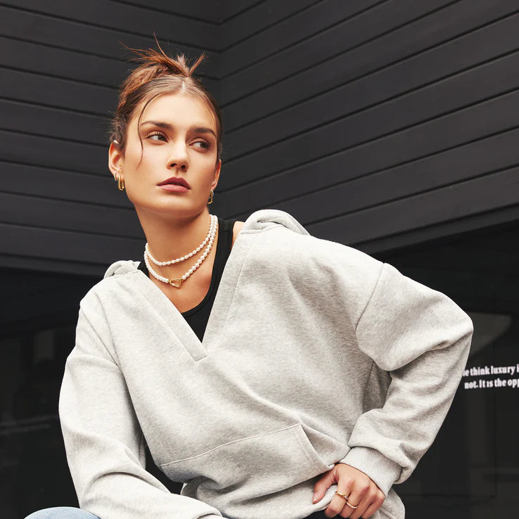 ANIA HAIE GOLD LOBSTER CLASP SHELL PEARL NECKLACE